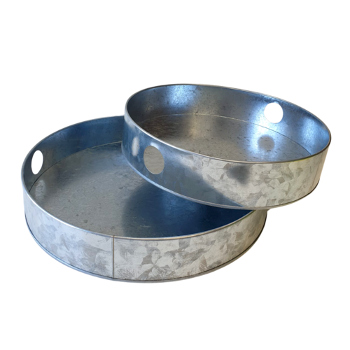 SET OF ROUND METAL TRAYS - SILVER