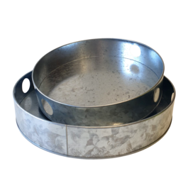 SET OF ROUND METAL TRAYS - SILVER