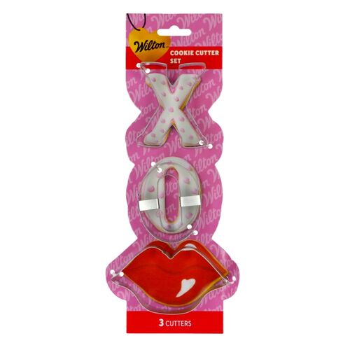 WILTON CUTTERS SET - LIPS & ‘XO’ VALENTINE'S DAY