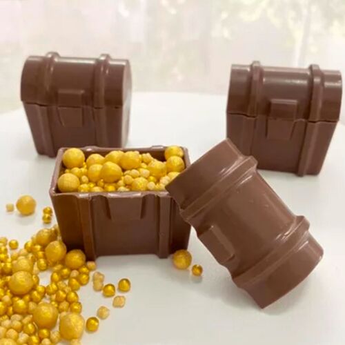 BWB CHOCOLATE MOULD - TREASURE CHESTS (6 CAVITIES)