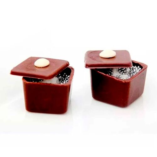 BWB CHOCOLATE MOULD - MINI SQUARE BOX (24 CAVITIES)